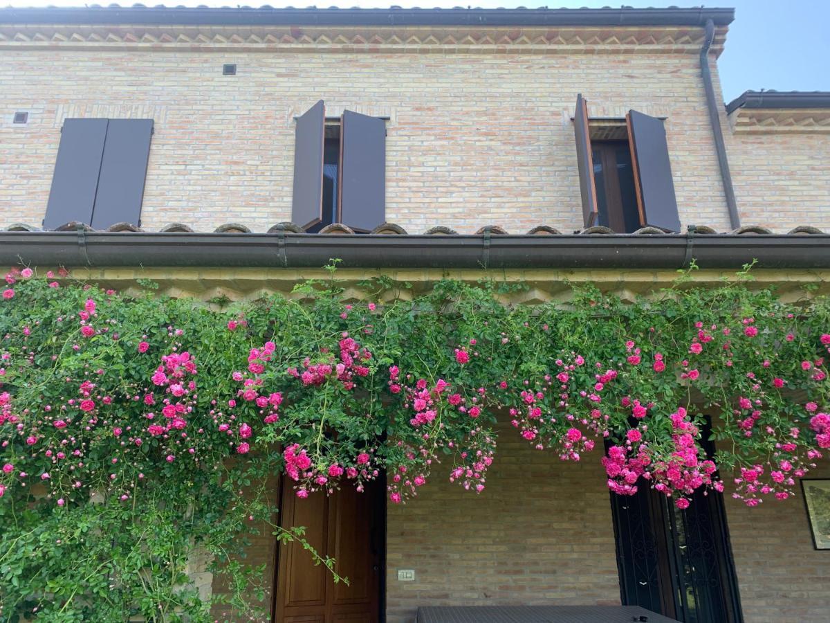 Guest House Vagamondo Fano Exterior photo